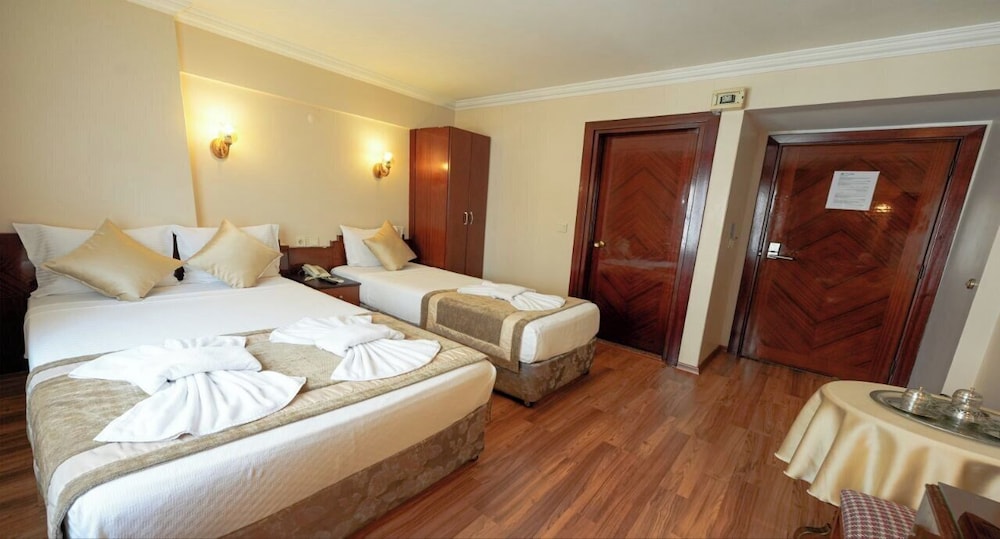 Hotel Akyildiz 13/50