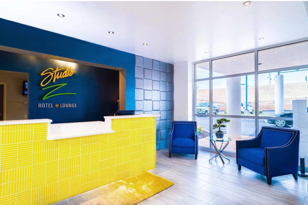 Studio Z, an Ascend Collection Hotel 11/65