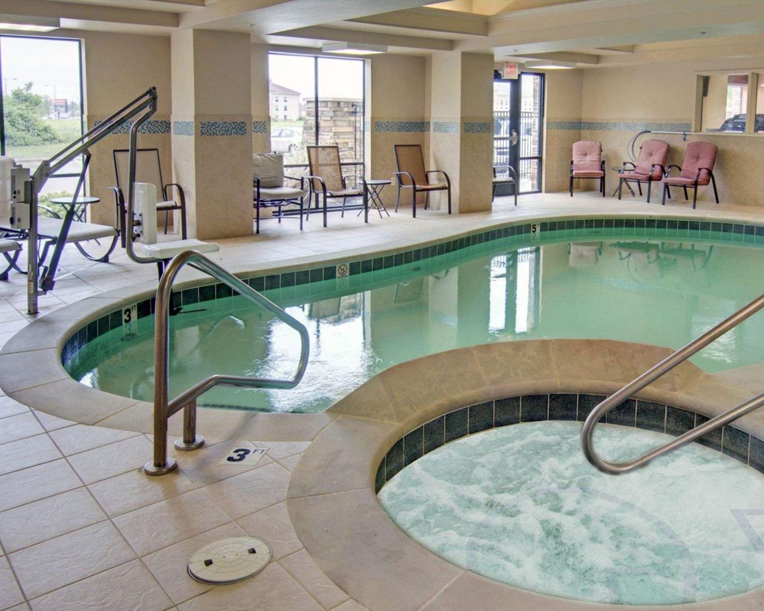 Comfort Suites Texarkana Arkansas 15/46