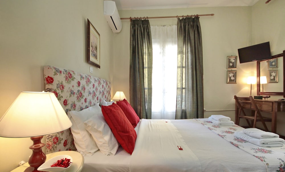 Aloe Luxury Apartments And Suites 16/50