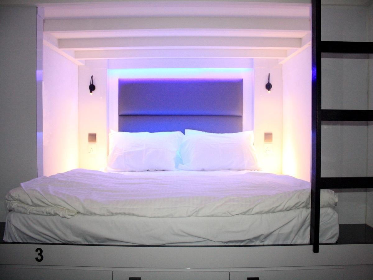 Capsule, Mixed Dorm, Double Bed