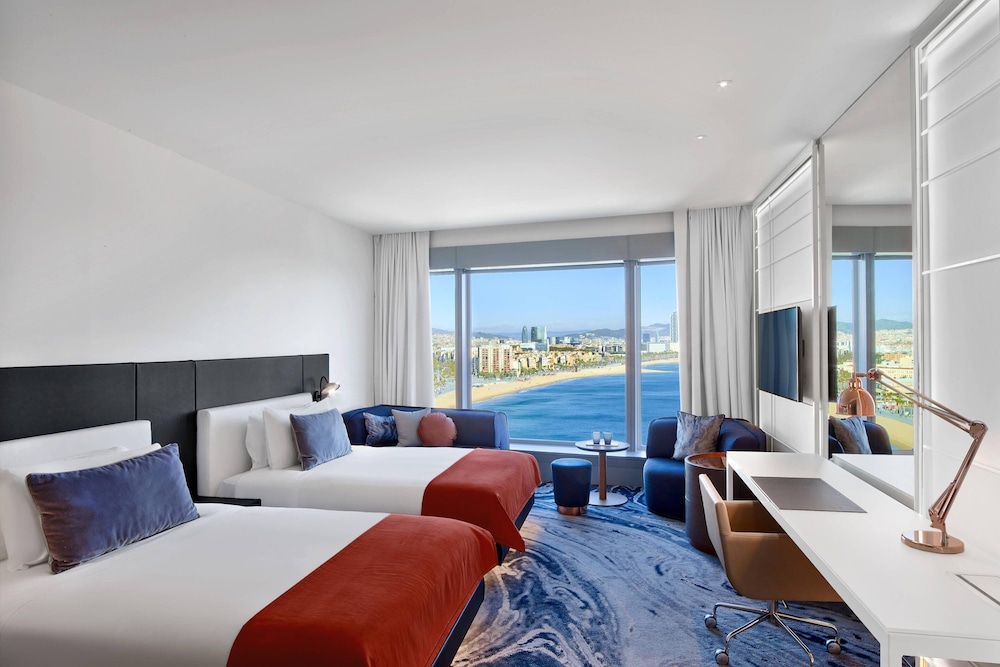 Fabulous, Twin Beds, Sea View