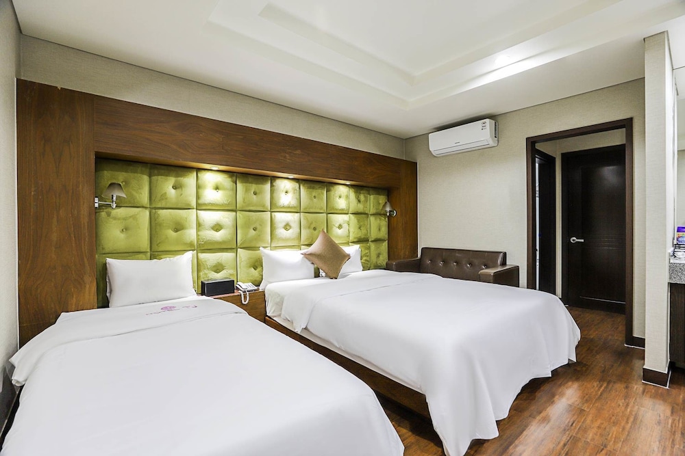 Hotel Tj photo5