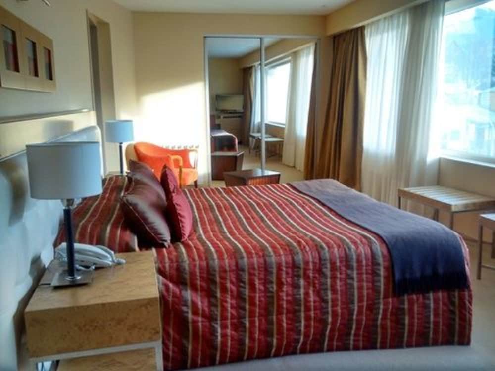 Fueguino Hotel Patagonico 8/27