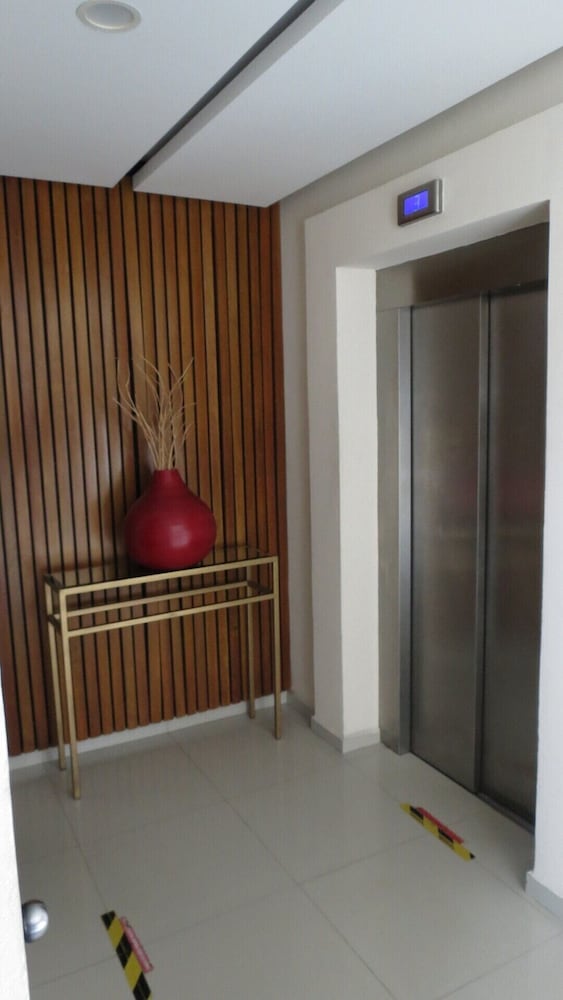 Hotel Madrid Tuxtla 36/50