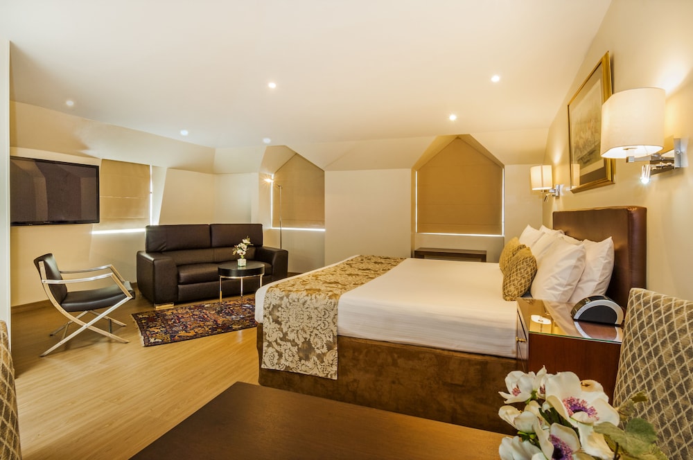 Hotel Porton Bogota 18/81
