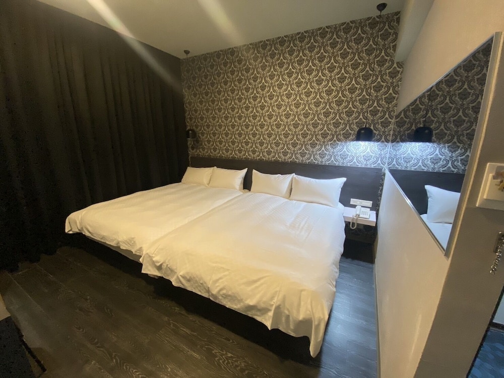 Main Inn 14/46