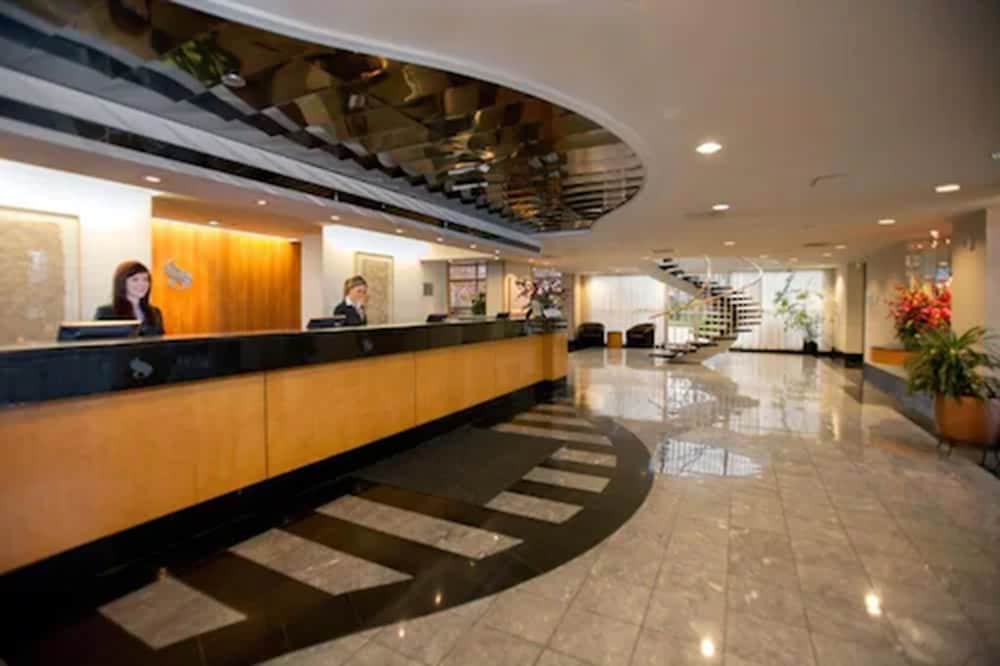Somerset Inn, WorldHotels Distinctive 4/49
