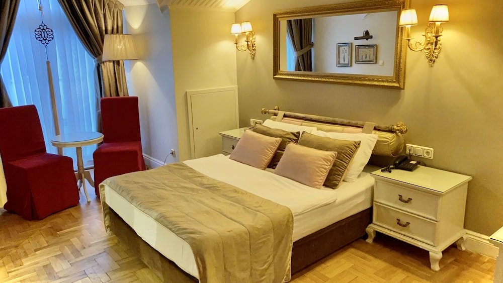 Avicenna Hotel 21/73