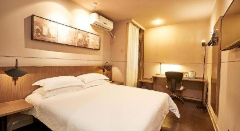 Jinjiang Inn Select (Shenyang Railway Station Taiyuan South Street) 27/50