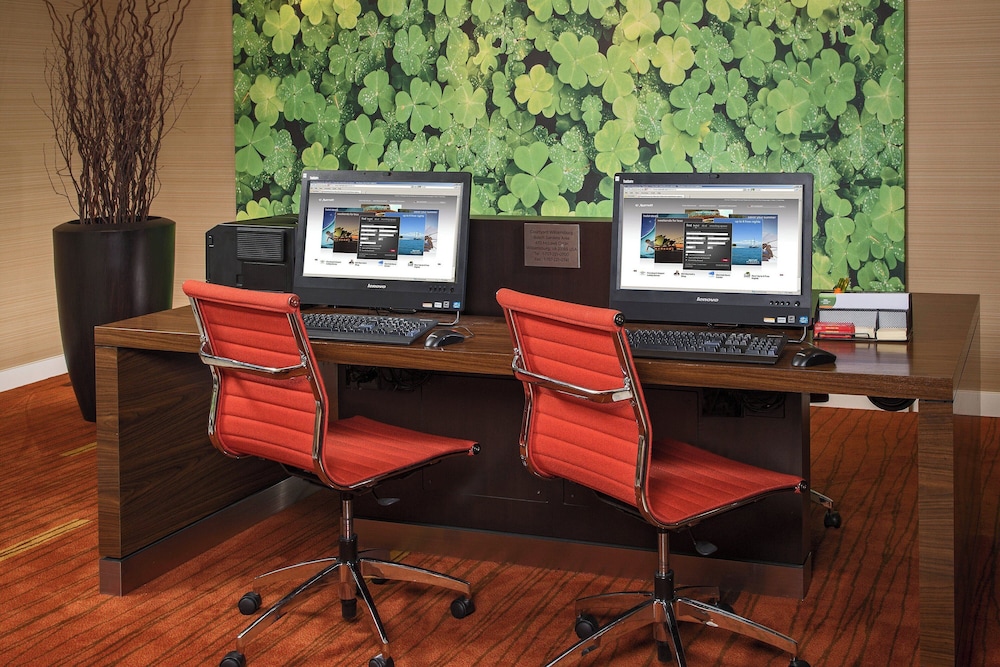 Courtyard by Marriott Williamsburg Busch Gardens Area 58/70