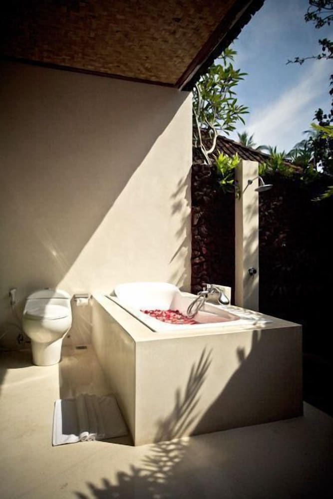 D Tunjung Resort & Spa 19/29