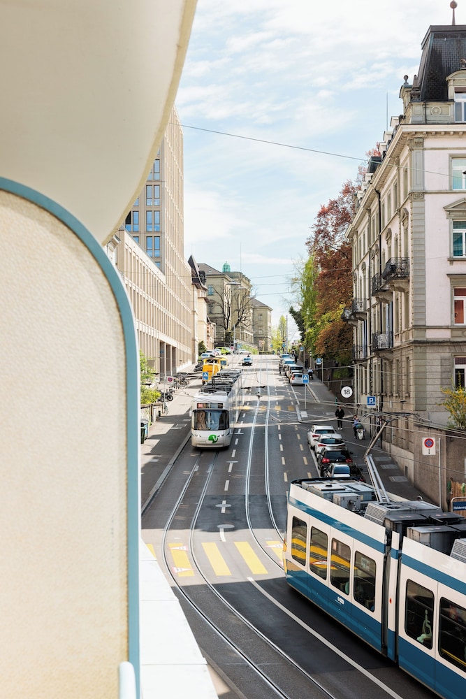 Fred Hotel Leonhardstrasse - Self Check-in 61/67