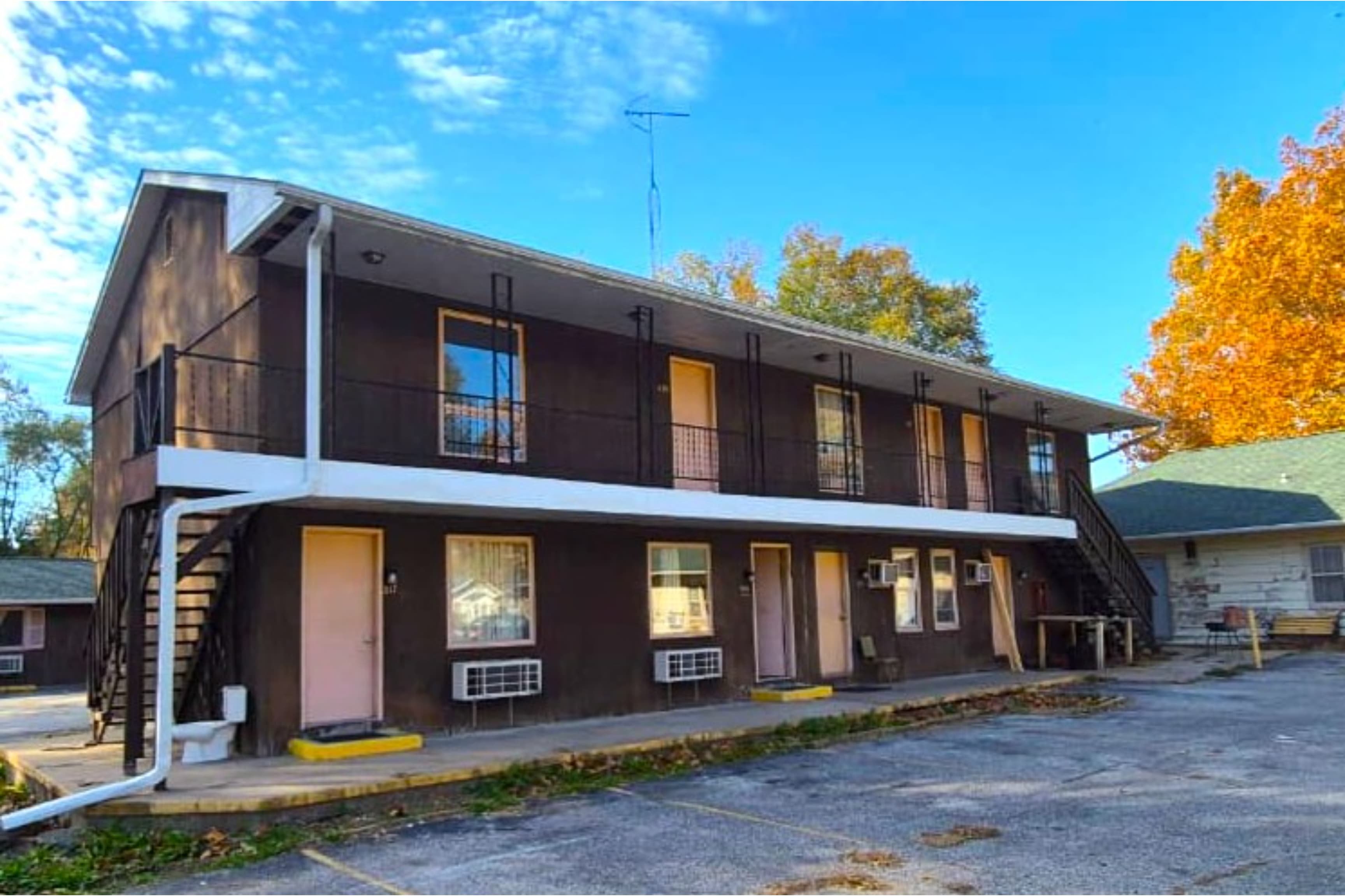Sycamore Motel Havana Near Illinois River 2/38