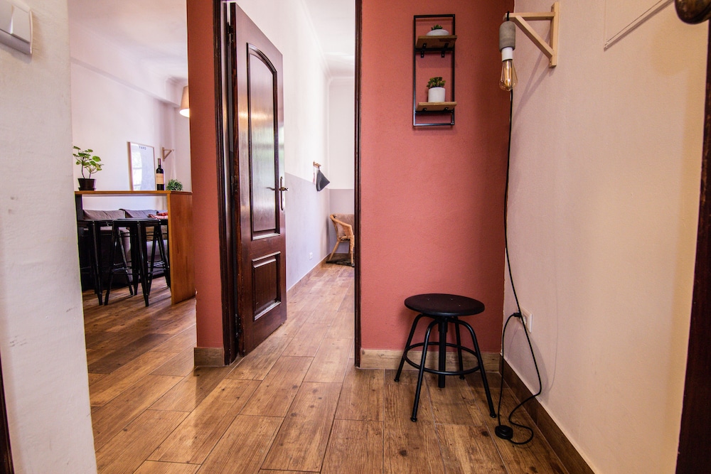 Faro Central Holiday Apartments 23/28