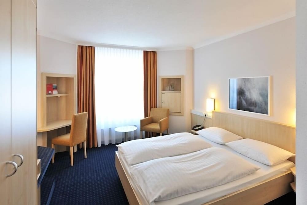 InterCityHotel Kiel 14/40