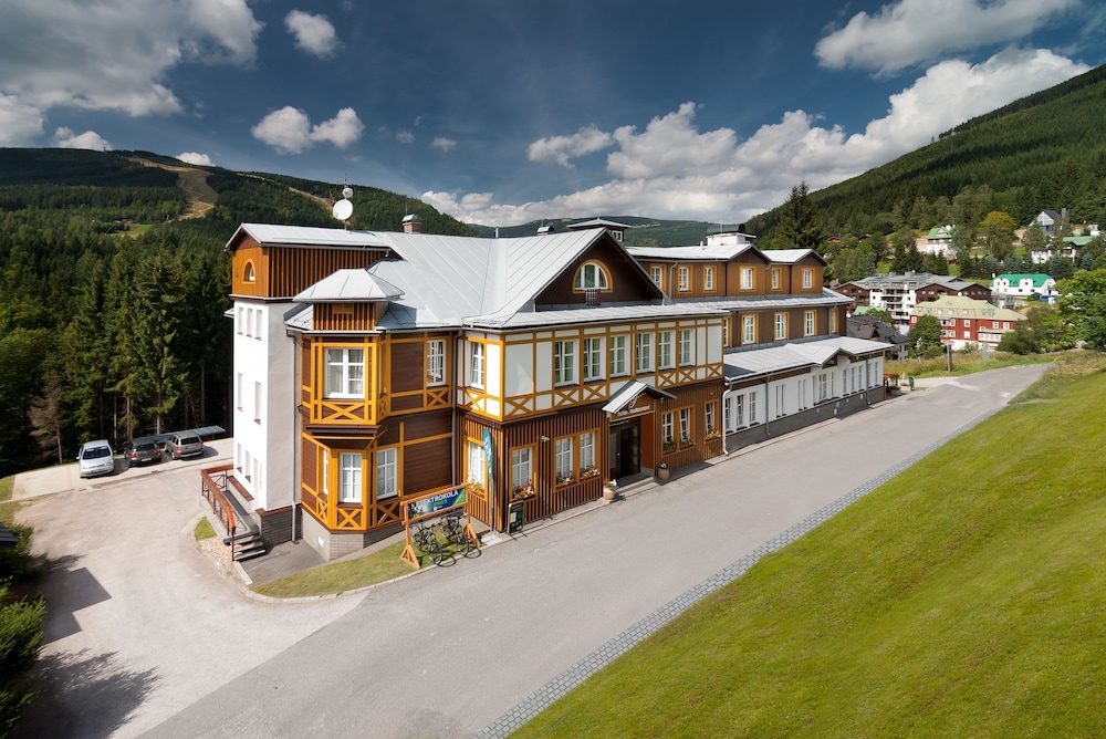Hotel Snezka 5/68