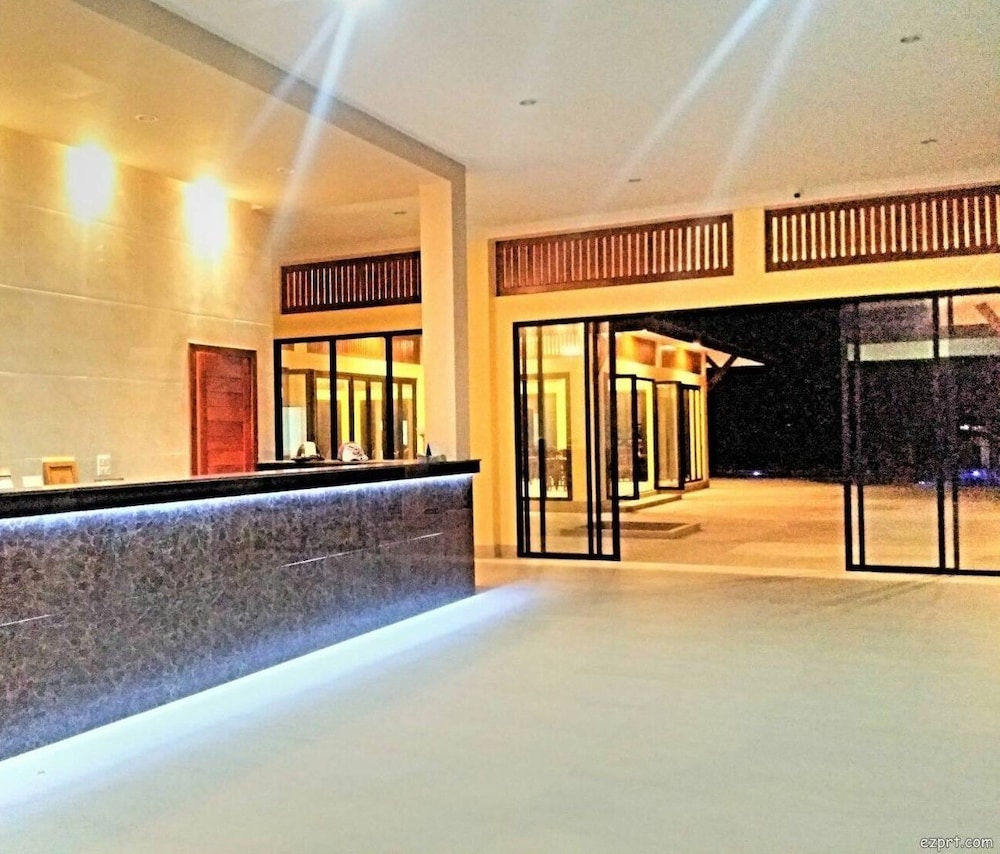 Shangrilah Bungalow 8/67