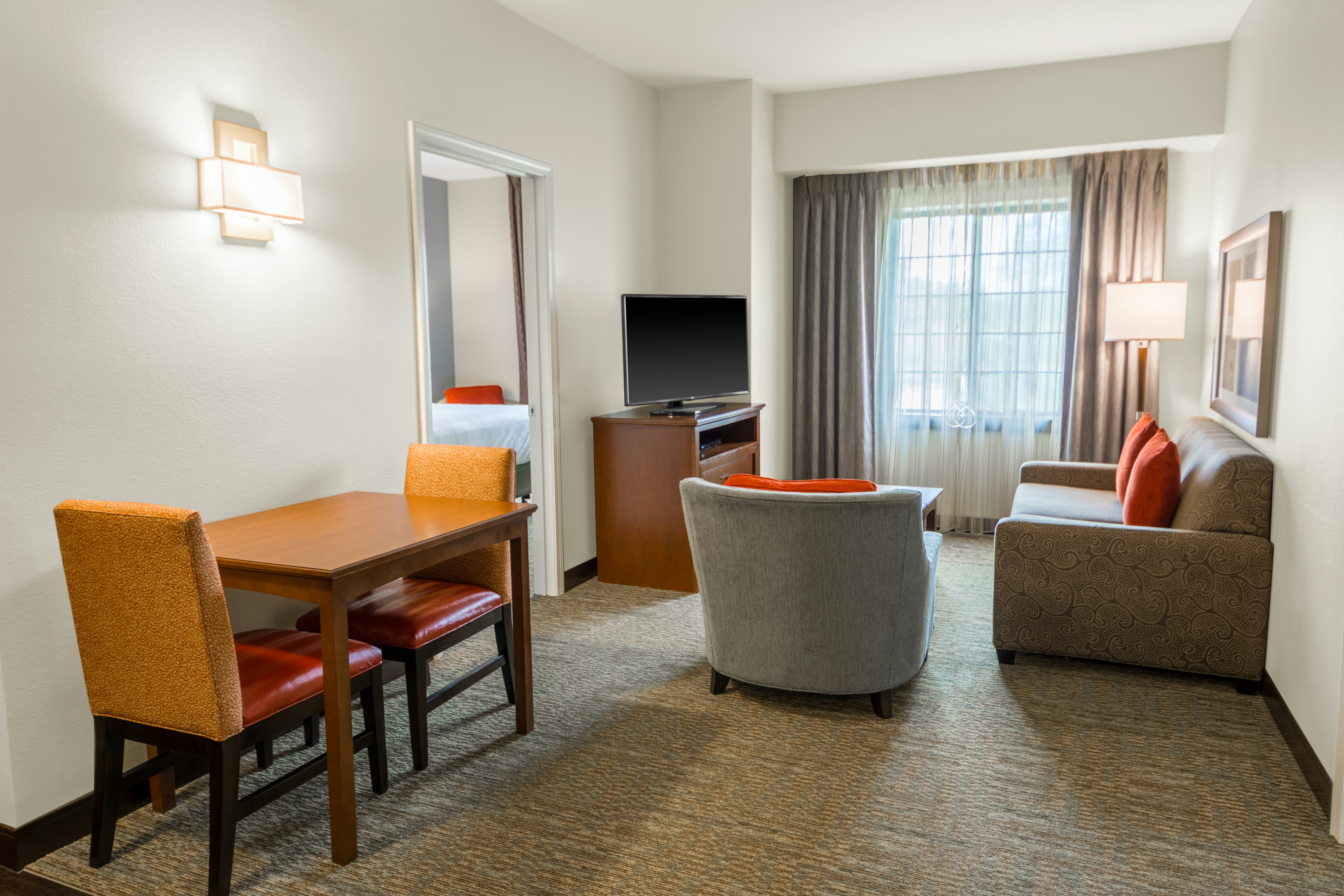 Staybridge Suites Kansas City-Independence 38/63