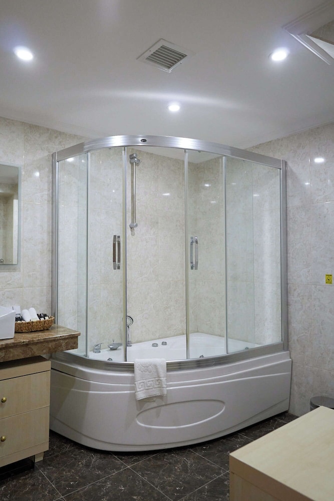 Phellos Suites 47/50