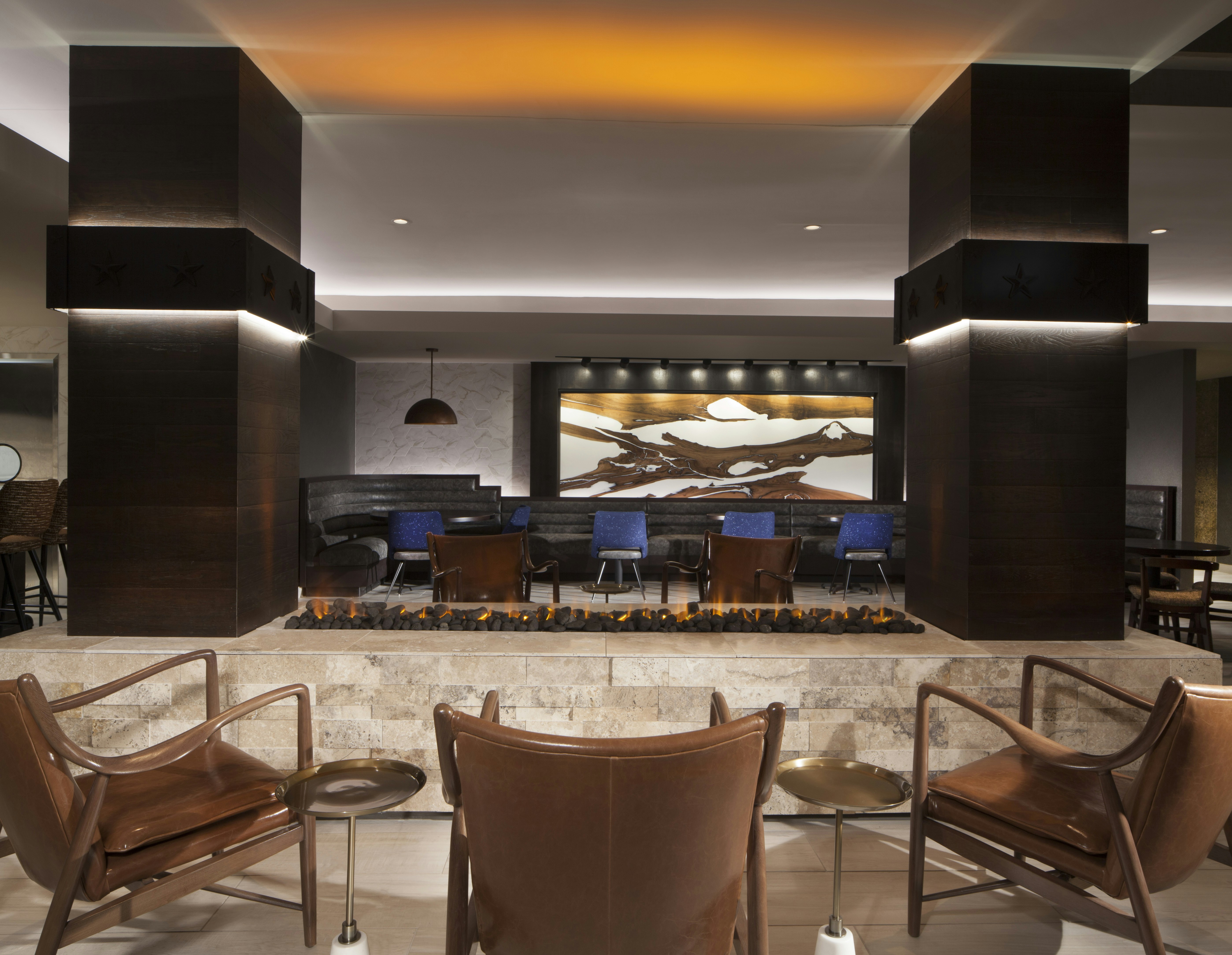 Hilton Fort Worth 24/44