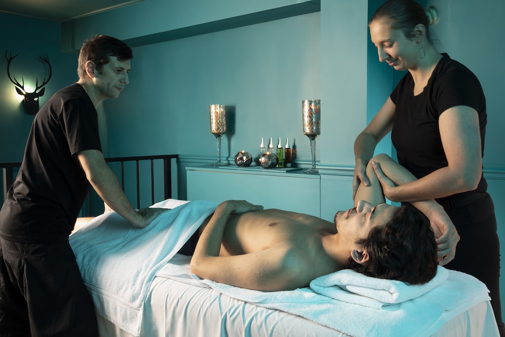 Le Petit Beaumarchais Hotel & Spa 12/48