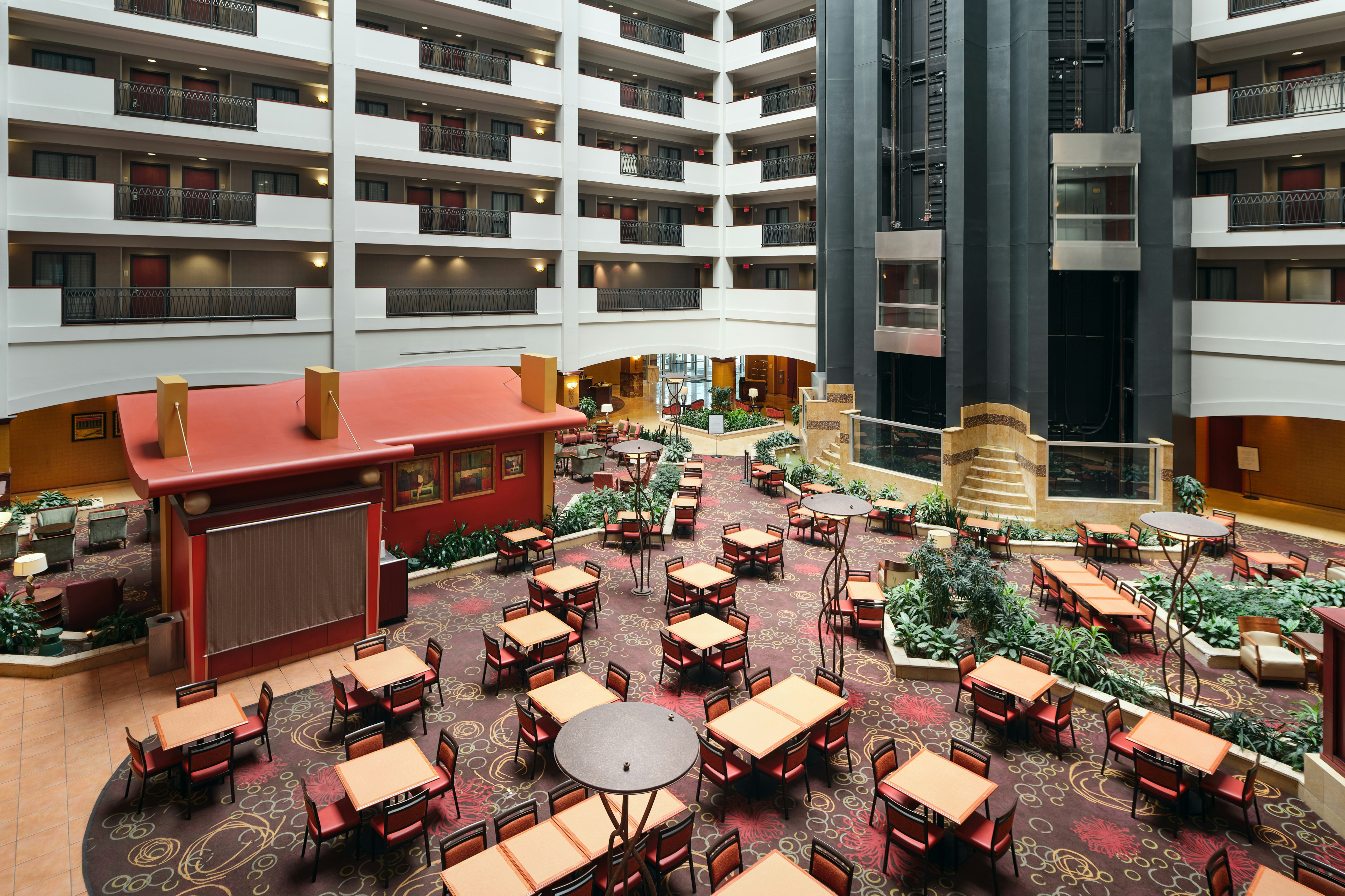 Embassy Suites by Hilton Hampton Convention Center 27/46