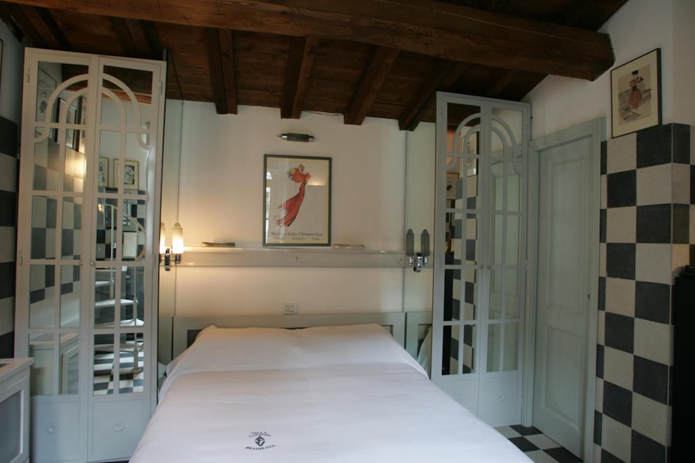 Villa Laetitia 7/57
