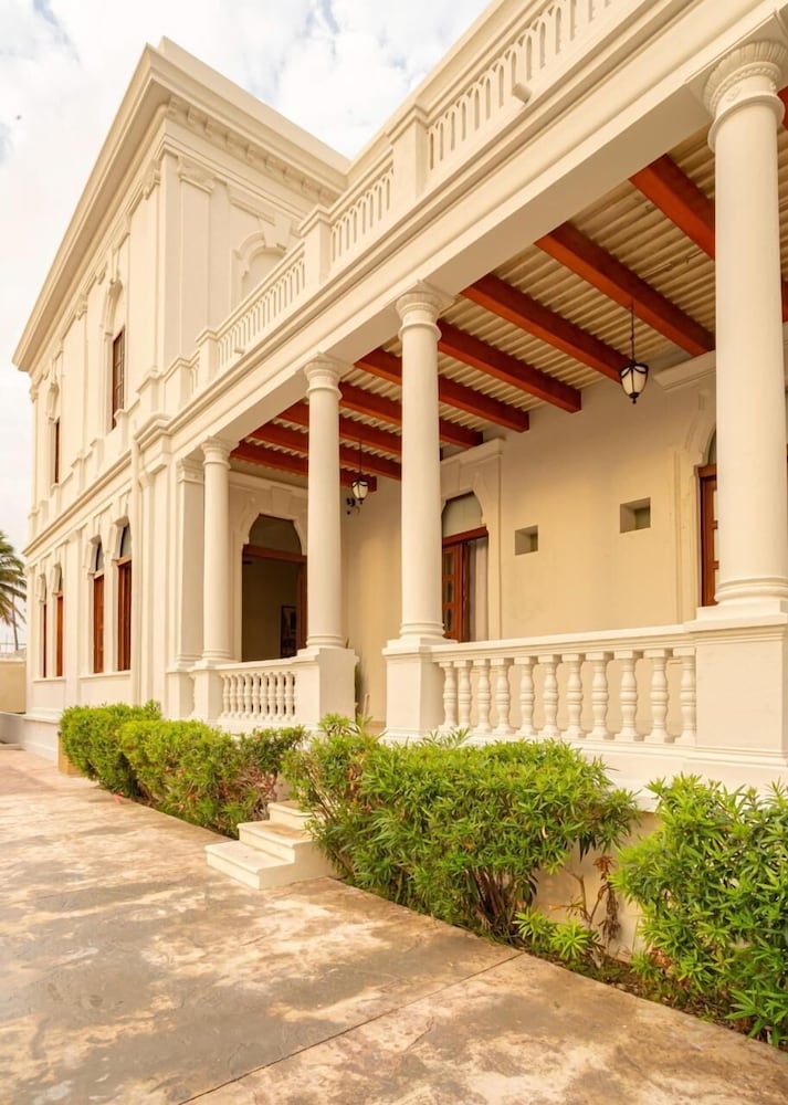 Tecnohotel casa villamar 44/50