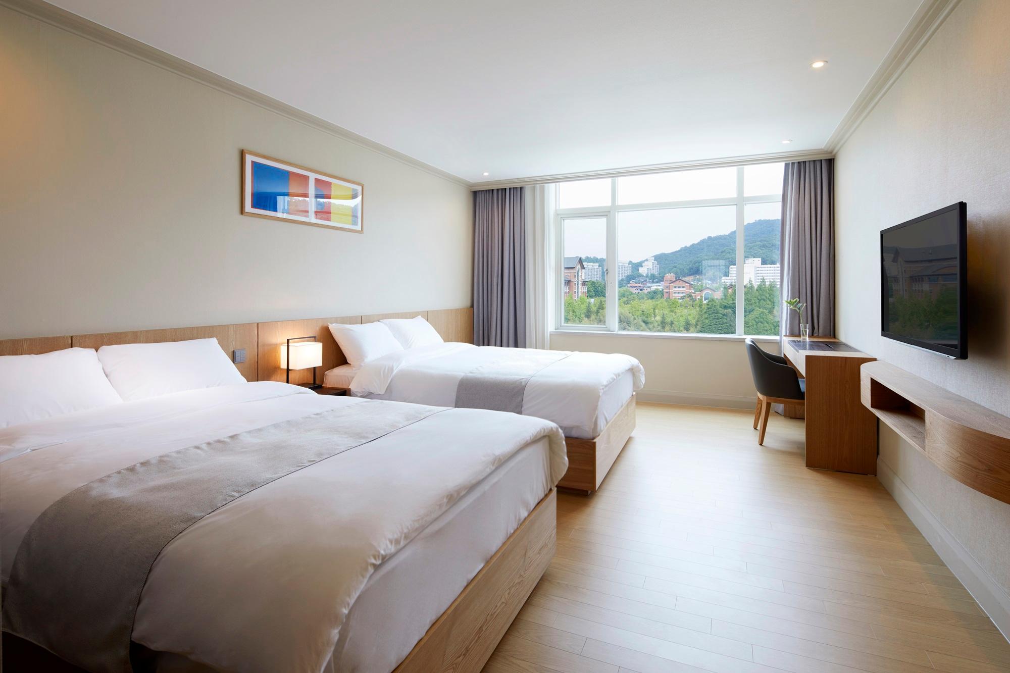 Family, 2 Double Beds, Hanok View, with Pool