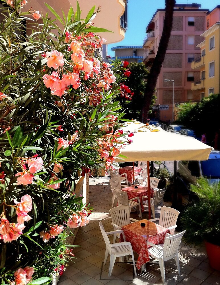 Hotel Piccinelli 4/63