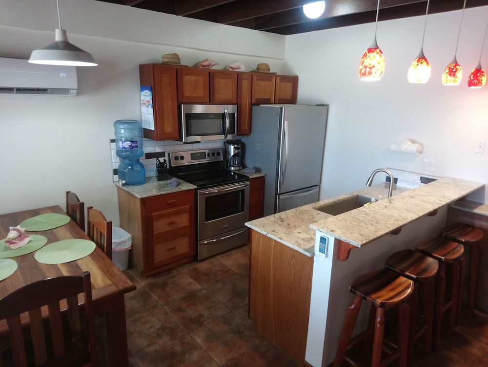 Tres Cocos Resort 57/67