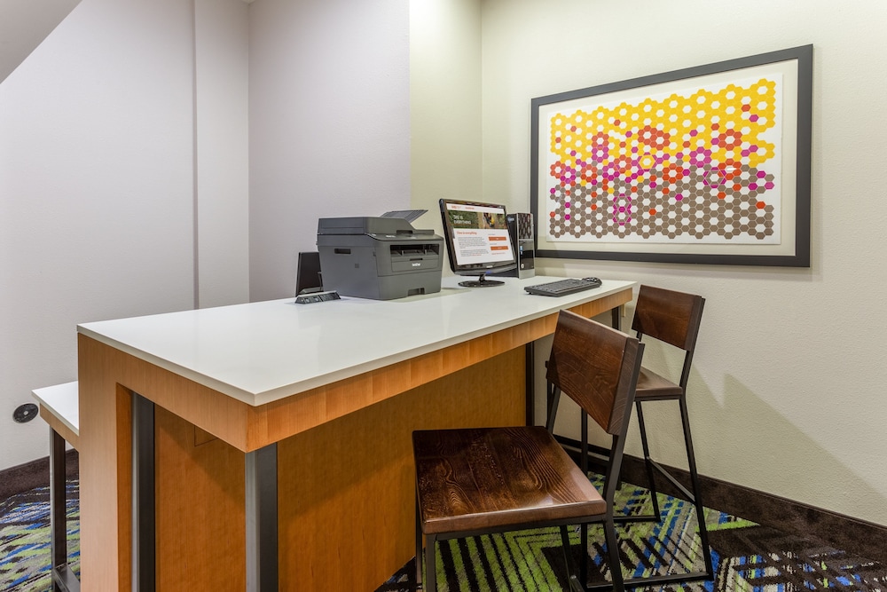 Holiday Inn Express Hotel & Suites O'fallon/Shiloh 48/52