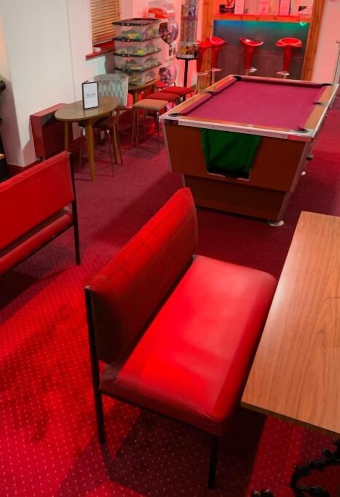 Danescourt Lodge 28/50