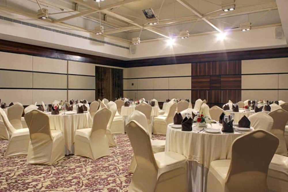 The Sahil Hotel 53/59