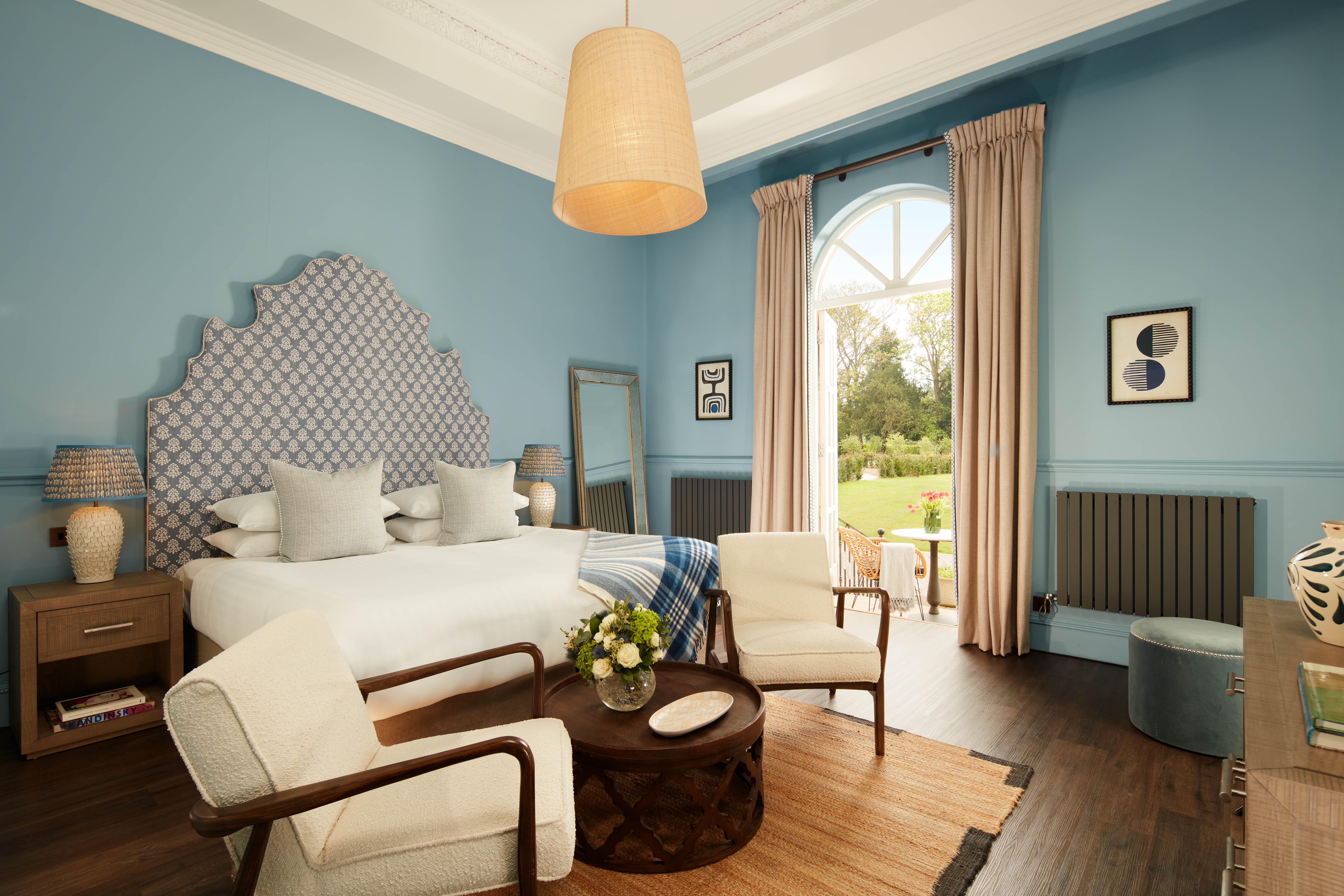 Estate, Patio، Down Hall Hotel Spa & Estate 2/3