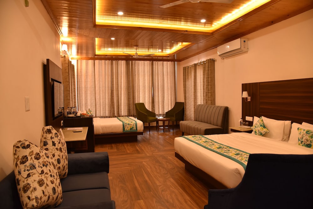 Mastiff Hotel Palampur 43/56