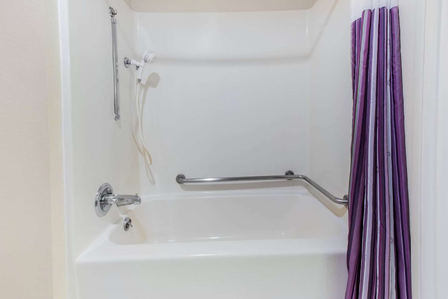 La Quinta Inn by Wyndham Detroit Southgate 15/15