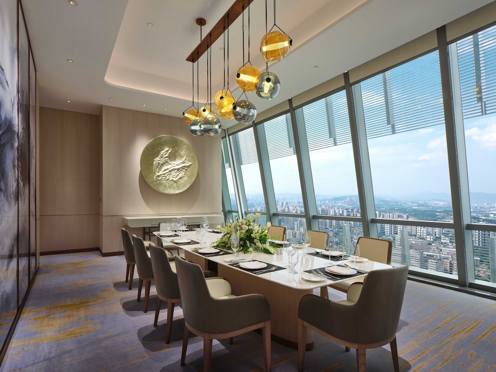 Intercontinental Chongqing Raffles City 56/70