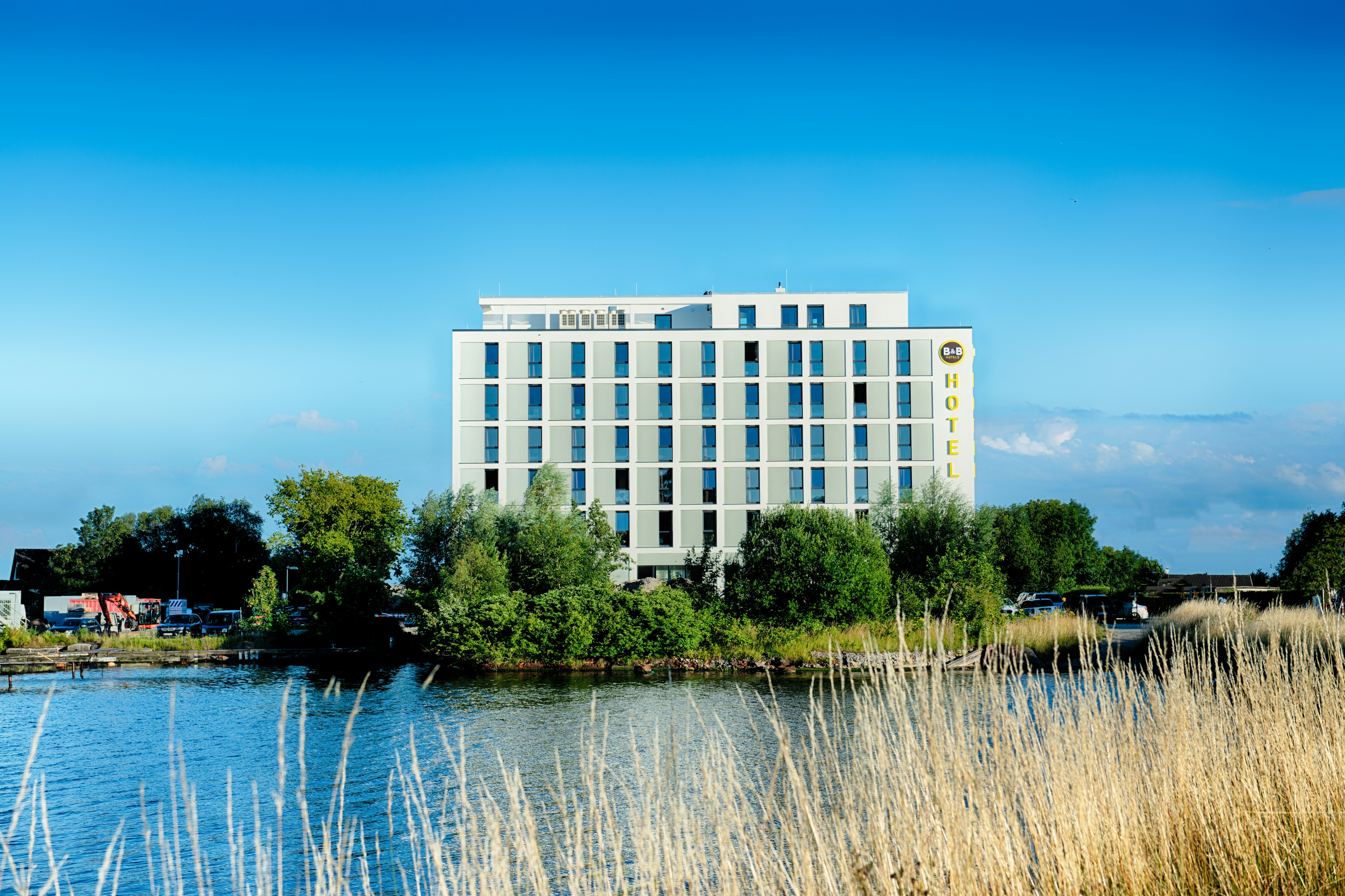 B&B Hotel Wilhelmshaven 2/50