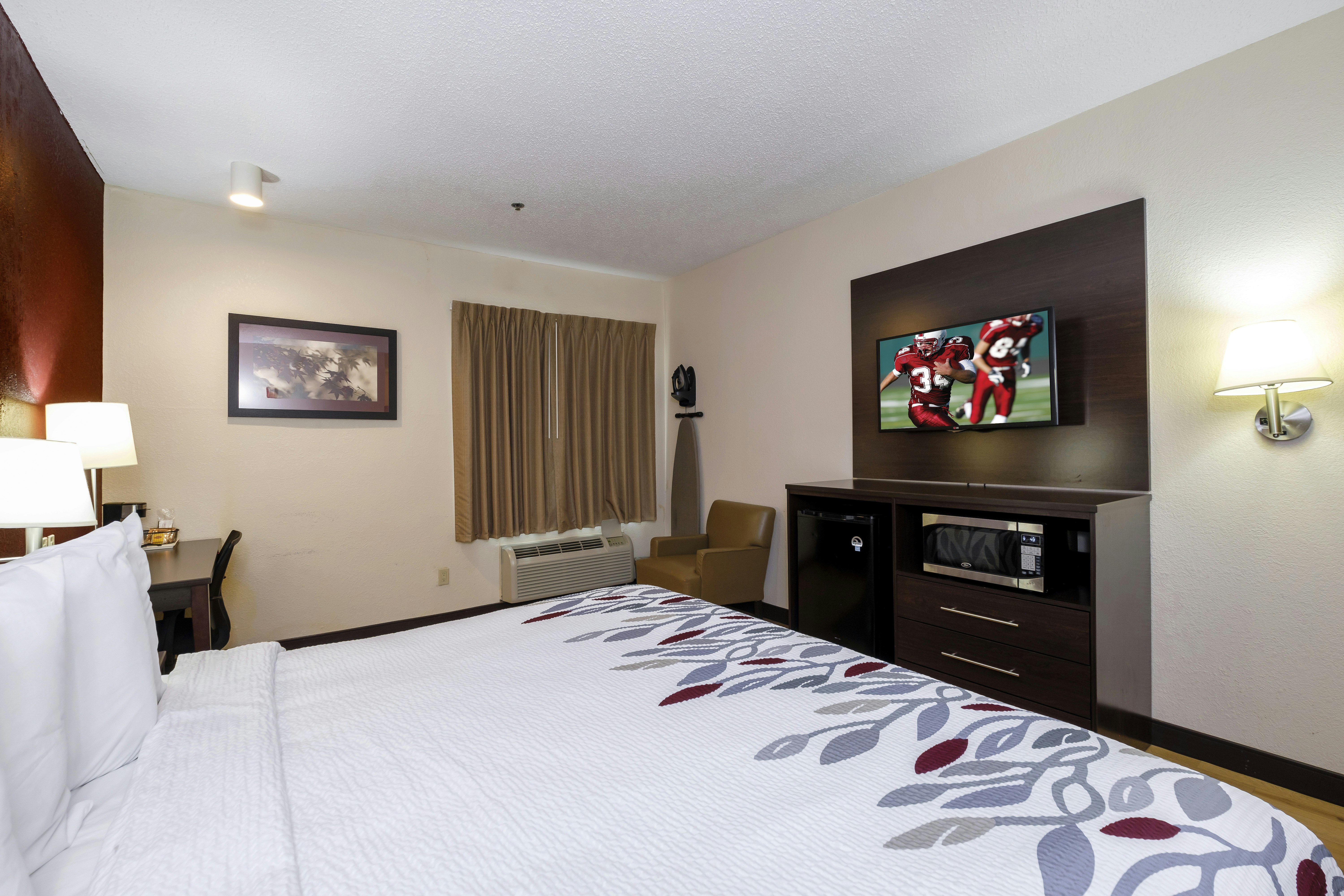 NON-SMOKING SUPERIOR 1 KING BED, MICRO-FRIDGE
