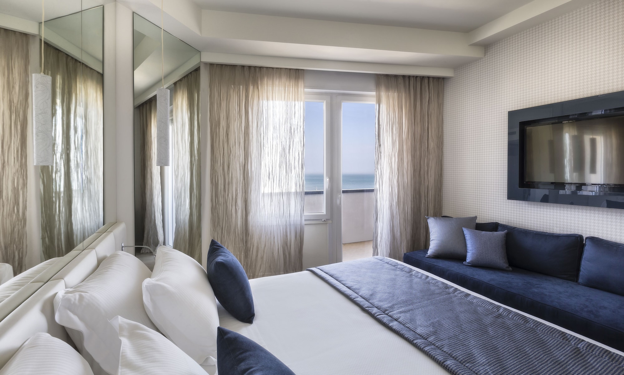 SUPERIOR, SINGLE, DOUBLE BED