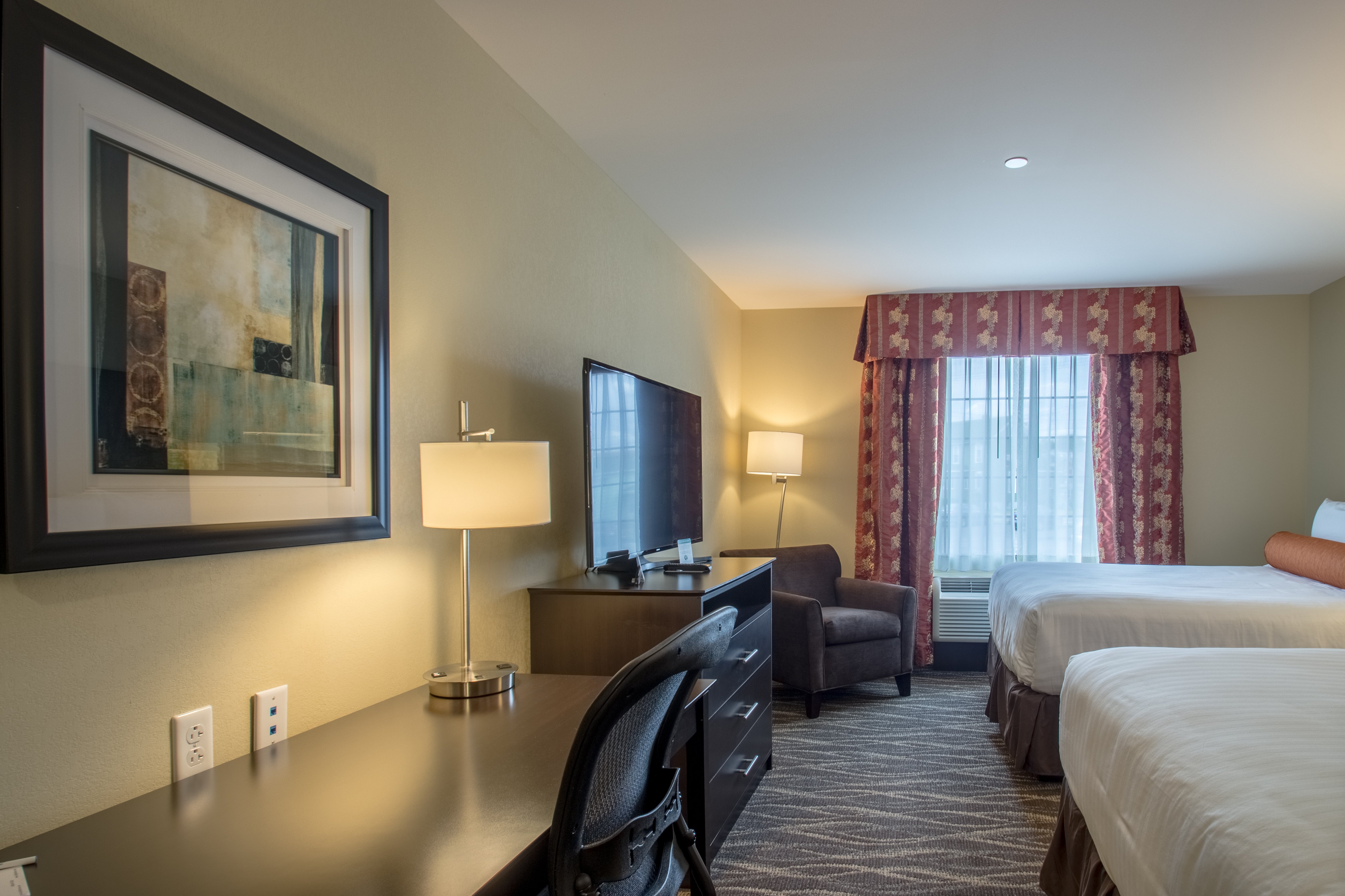 Cobblestone Inn & Suites - St. Mary S 13/57