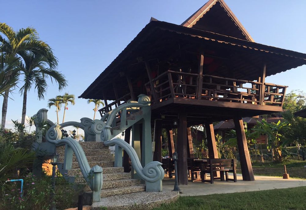 Ban Suan Tawan Chiang Dao 5/50