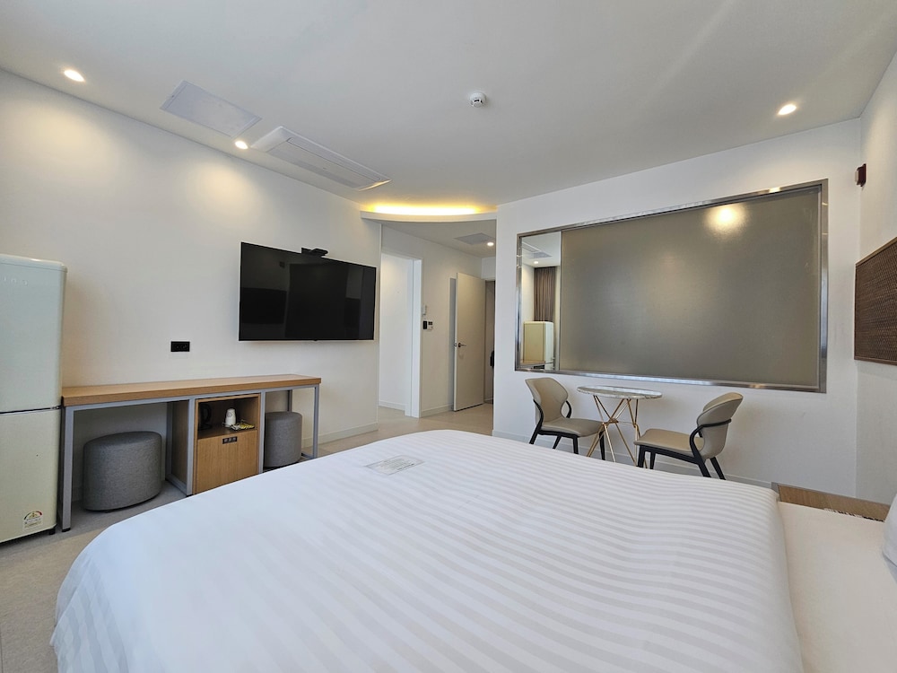 Songjeong Olla Hotel 20/50