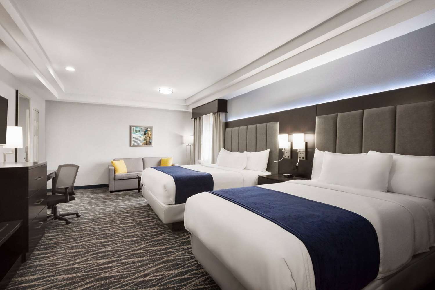 Days Inn & Suites by Wyndham Houston Hobby Airport 11/41