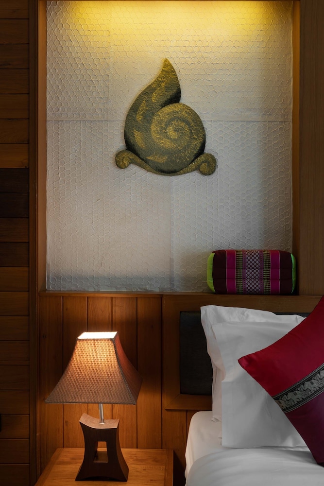 Lee Chiang Hotel 54/55