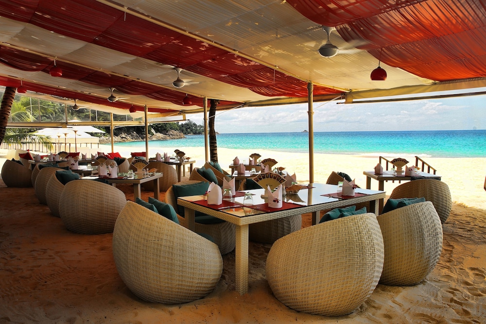 ANDAMAN WHITE BEACH RESORT 53/70