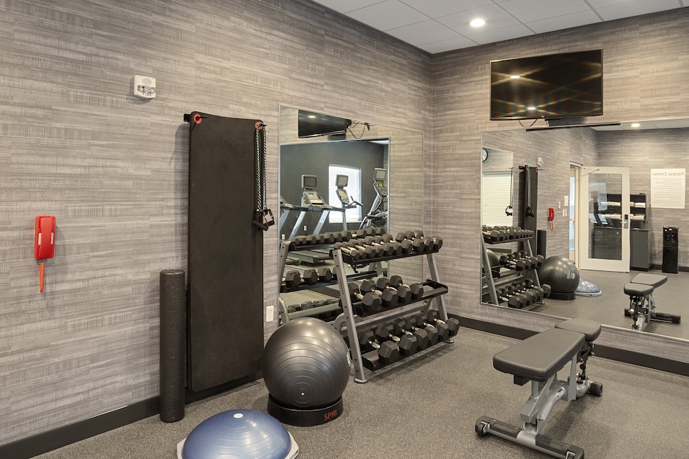 Holiday Inn Hotel Suites Decatur 30/69