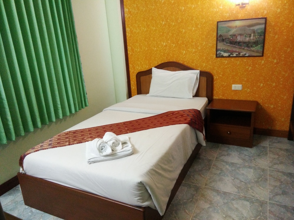 Thepparat Lodge Krabi 18/50